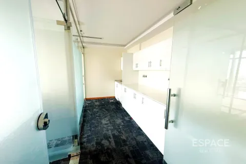 Bureau à Business Bay, Dubai, 65 m², № 62169 - photo 11