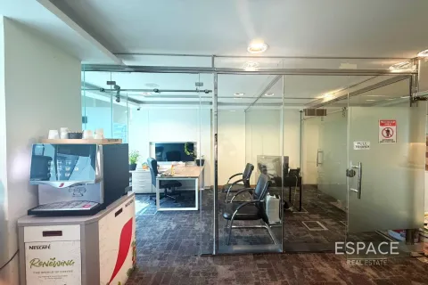 Oficina en Business Bay, Dubai, 65 m², № 62169 - foto 2