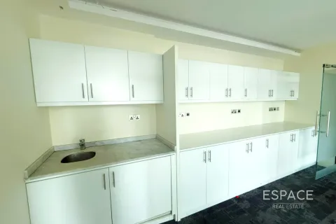 Bureau à Business Bay, Dubai, 65 m², № 62169 - photo 6