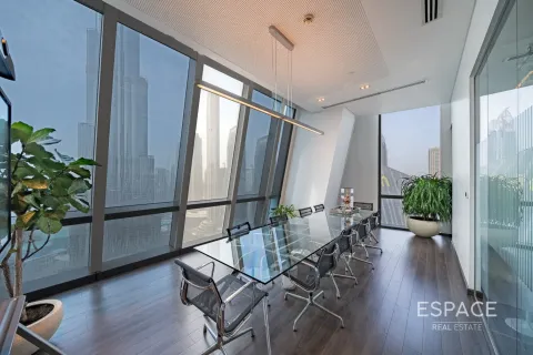 Oficina en Downtown Dubai (Downtown Burj Dubai), Dubai, 230 m², № 62171 - foto 2