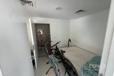 Villa en Meadows, Dubai, 4 dormitorios, 337 m², № 62172 - foto 19