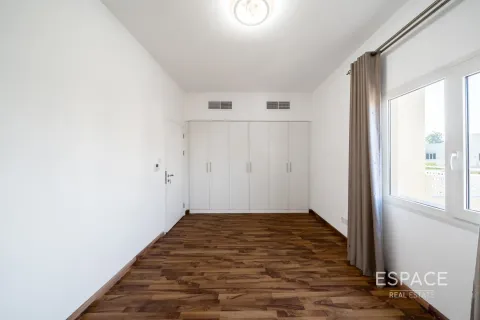 Villa à Meadows, Dubai, 4 chambres, 337 m², № 62172 - photo 10