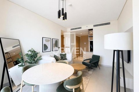 Apartamento en Vida Residences Dubai Mall, Downtown Dubai (Downtown Burj Dubai), Dubai, 2 dormitorios, 92.53 m², № 141124 - foto 2