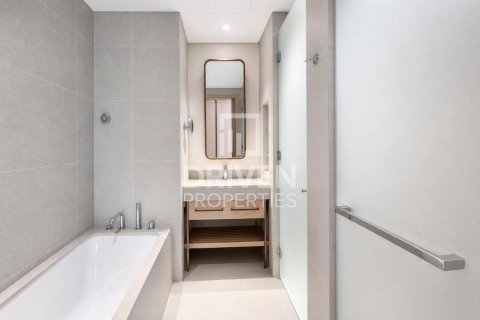 Apartamento en Vida Residences Dubai Mall, Downtown Dubai (Downtown Burj Dubai), Dubai, 2 dormitorios, 92.53 m², № 141124 - foto 16