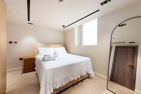 Apartment in Jumeirah Beach Residence, Dubai 2 bedrooms, 187.72 sq.m. № 141152 - photo 12