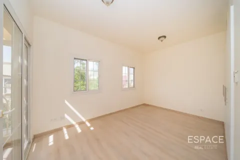 Villa en Springs 12, The Springs, Dubai, 3 dormitorios, 153 m², № 122677 - foto 11