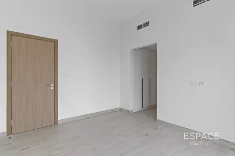 فيلا في Murooj Al Furjan, Al Furjan, دبي 4 غرف نوم, 323 م² رقم 122673 - صورة 4