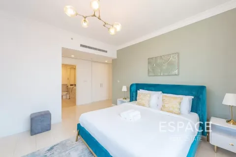 Apartment in Dubai Marina, Dubai 3 bedrooms, 234 sq.m. № 122676 - photo 10