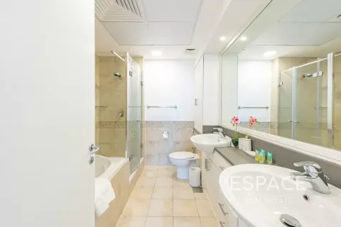 Apartment in Dubai Marina, Dubai 3 bedrooms, 234 sq.m. № 122676 - photo 12