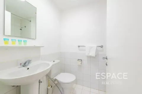 Apartment in Dubai Marina, Dubai 3 bedrooms, 234 sq.m. № 122676 - photo 8