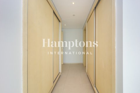 Apartamento en Jumeirah Beach Residence, Dubai, 2 dormitorios, 154.03317400 m², № 103292 - foto 4