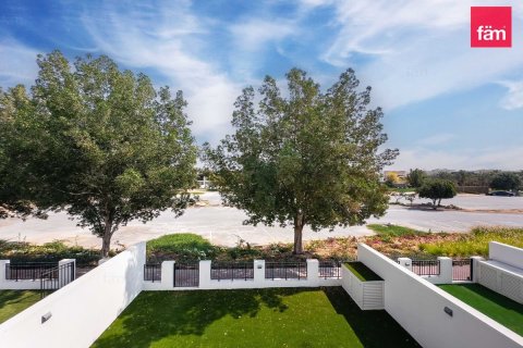 Купить таунхаус в Дубае: 4 спальни, 274.5м², № 100004 - фото 24
