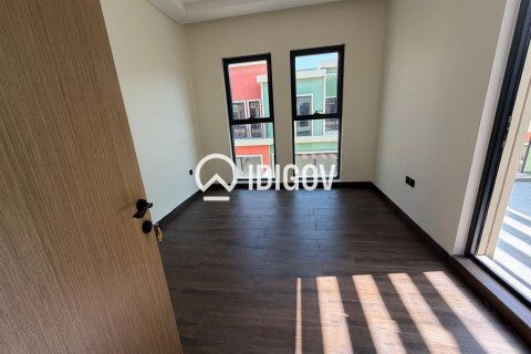 Villa in Damac Lagoons, Dubai 4 bedrooms, 144 sq.m. № 120976 - photo 7