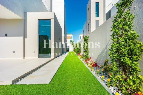 Villa à Arabian Ranches 3, Dubai, 4 chambres, 455.99951102 m², № 100395 - photo 10