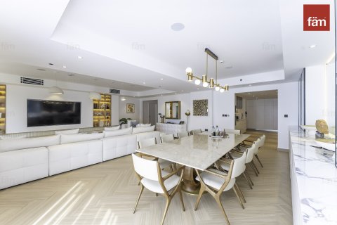 Townhouse in Palm Jumeirah, Dubai 3 bedrooms, 720.7 sq.m. № 60625 - photo 30