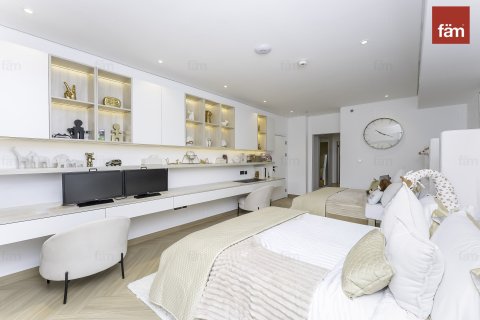 Townhouse in Palm Jumeirah, Dubai 3 bedrooms, 720.7 sq.m. № 60625 - photo 29