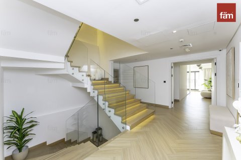 Townhouse in Palm Jumeirah, Dubai 3 bedrooms, 720.7 sq.m. № 60625 - photo 3