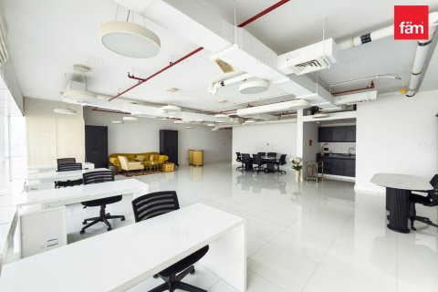 Купить офис в Дубае: 102м², № 125004 - фото 3