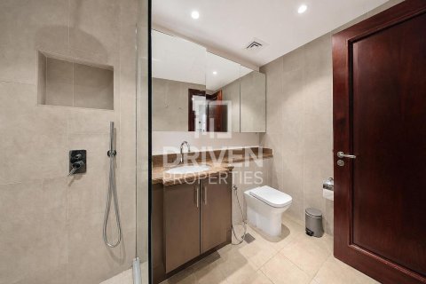 Apartment in Downtown Dubai (Downtown Burj Dubai), Dubai 1 bedroom, 83.98 sq.m. № 141111 - photo 11