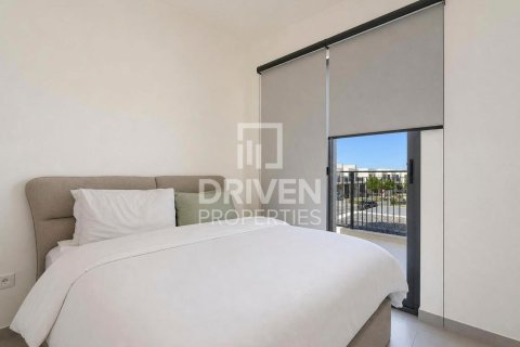 Villa in EMAAR South, Dubai South (Dubai World Central), Dubai 4 bedrooms, 304.16 sq.m. № 141113 - photo 8