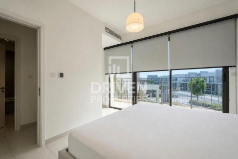 Villa in EMAAR South, Dubai South (Dubai World Central), Dubai 4 bedrooms, 304.16 sq.m. № 141113 - photo 11