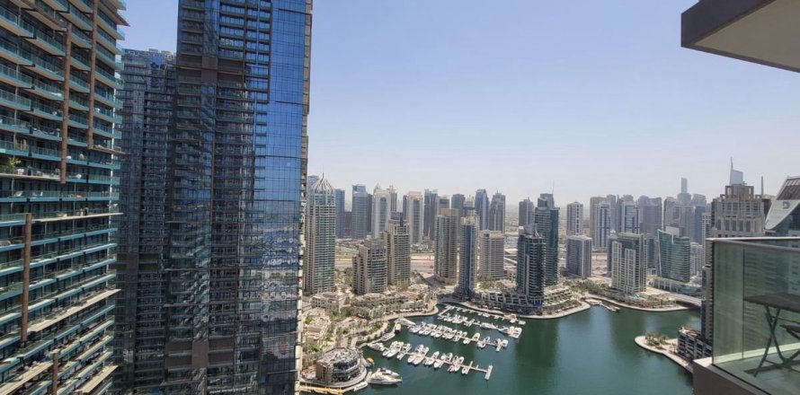 Apartment in Dubai Marina, Dubai 3 bedrooms, 180.6 sq.m. № 64454
