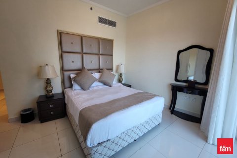 Apartment in Dubai Marina, Dubai 3 bedrooms, 180.6 sq.m. № 64454 - photo 4