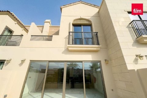 Maison de ville à Dubai, 3 chambres, 138.5 m², № 64453 - photo 1