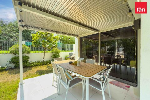 Купить виллу в Дубай Хилс Эстейт, Дубай: 3 спальни, 404.7м², № 60333 - фото 14