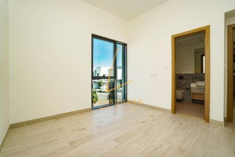 Villa in Murooj Al Furjan, Al Furjan, Dubai 4 bedrooms, 480 sq.m. № 94314 - photo 27
