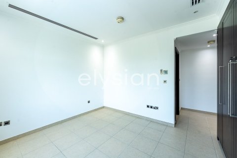 Villa en Legacy Nova Villas, Jumeirah Park, Dubai, 3 dormitorios, 510 m², № 37904 - foto 7