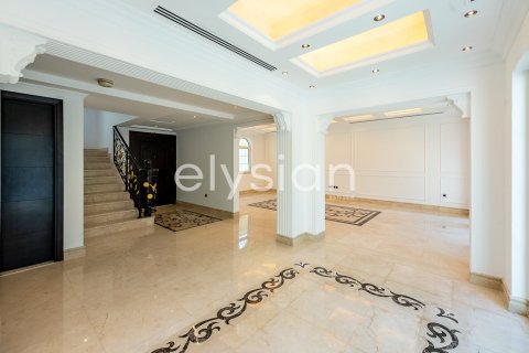 Villa en Legacy Nova Villas, Jumeirah Park, Dubai, 3 dormitorios, 510 m², № 37904 - foto 3