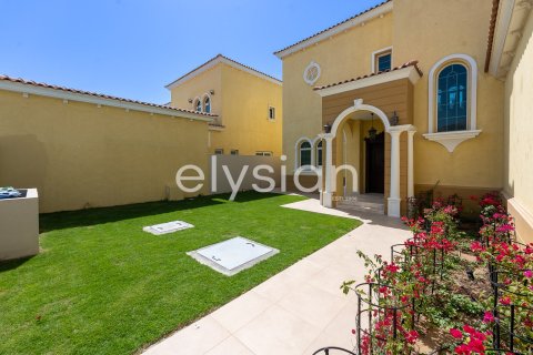 Villa en Legacy Nova Villas, Jumeirah Park, Dubai, 3 dormitorios, 510 m², № 37904 - foto 13