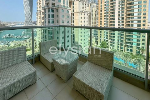 Apartamento en Emaar 6 Towers, Dubai Marina, Dubai, 3 dormitorios, 234 m², № 37906 - foto 1