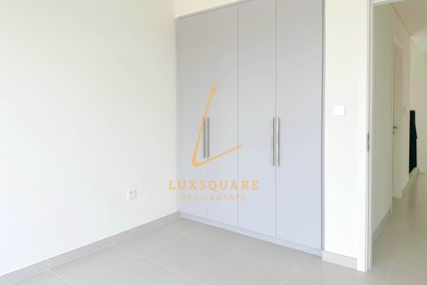 Villa in Dubai South (Dubai World Central), Dubai 4 bedrooms, 237 sq.m. № 70113 - photo 6