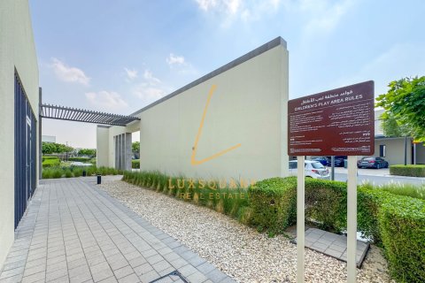 Villa in Dubai South (Dubai World Central), Dubai 3 bedrooms, 181 sq.m. № 70112 - photo 28