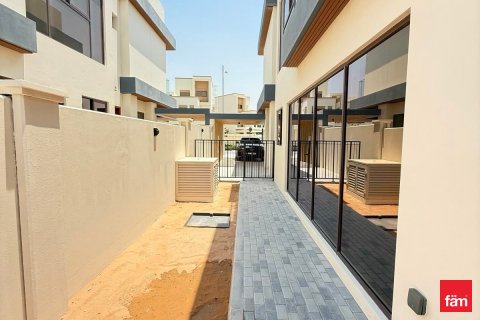 Villa in Dubai 5 bedrooms, 555.3 sq.m. № 114737 - photo 20