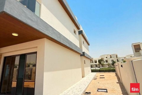 Villa in Dubai 5 bedrooms, 555.3 sq.m. № 114737 - photo 19