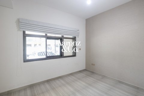 Villa in DAMAC Hills (Akoya by DAMAC), Dubai 3 bedrooms, 217 sq.m. № 110701 - photo 18