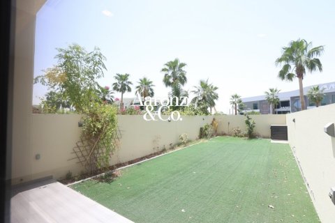 Villa in DAMAC Hills (Akoya by DAMAC), Dubai 3 bedrooms, 217 sq.m. № 110701 - photo 3