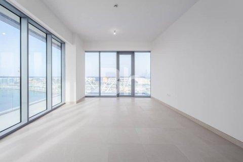 Apartment in Al Wasl, Dubai 3 bedrooms, 194 sq.m. № 21252 - photo 2