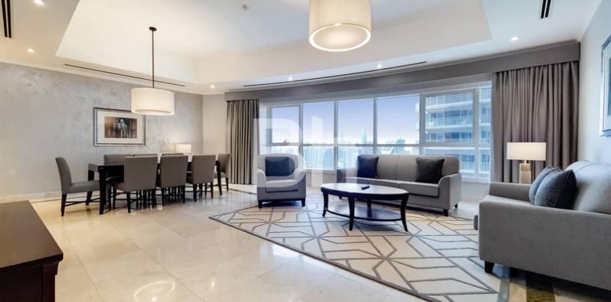 Hotel Apartment in Dubai Marina, Dubai 3 bedrooms, 219 sq.m. № 57352