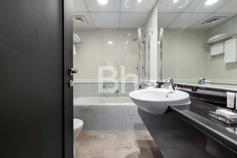 Hotel Apartment in Dubai Marina, Dubai 3 bedrooms, 219 sq.m. № 57352 - photo 4