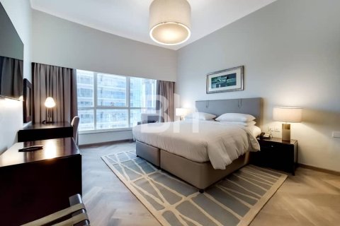 Hotel Apartment in Dubai Marina, Dubai 3 bedrooms, 219 sq.m. № 57352 - photo 9