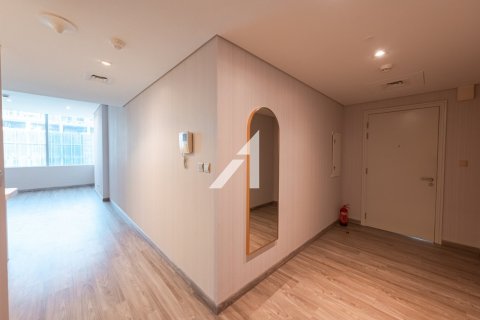 Apartment in DIFC, Dubai 1 bedroom, 75 sq.m. № 84381 - photo 13