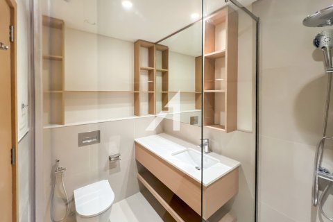 Снять в аренду квартиру в Дубай Хилс Эстейт, Дубай: 2 спальни, 92м², № 84379 - фото 2