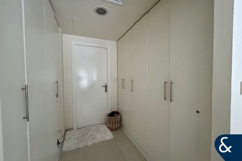 فيلا في Meadows 1, Meadows, دبي 5 غرف نوم , 353 م² رقم 76035 - صورة 11