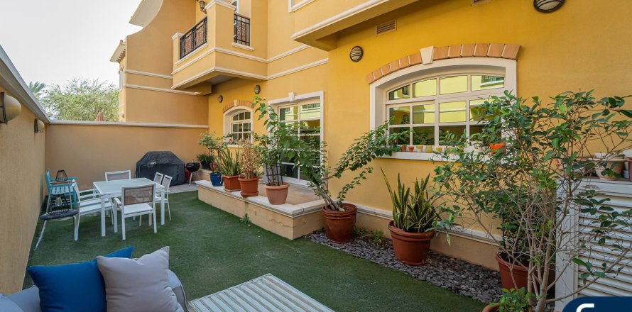 فيلا في Victory Heights, Dubai Sports City, دبي 3 غرف نوم, 227 م² رقم 76033