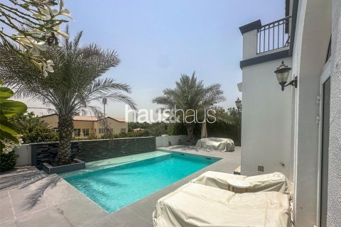 Villa in Jumeirah Golf Estates, Dubai 4 bedrooms, 512 sq.m. № 44374 - photo 2