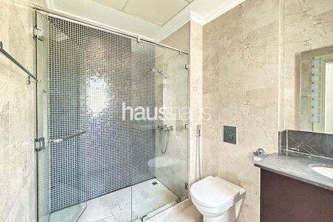 Villa in Jumeirah Golf Estates, Dubai 4 bedrooms, 512 sq.m. № 44374 - photo 11